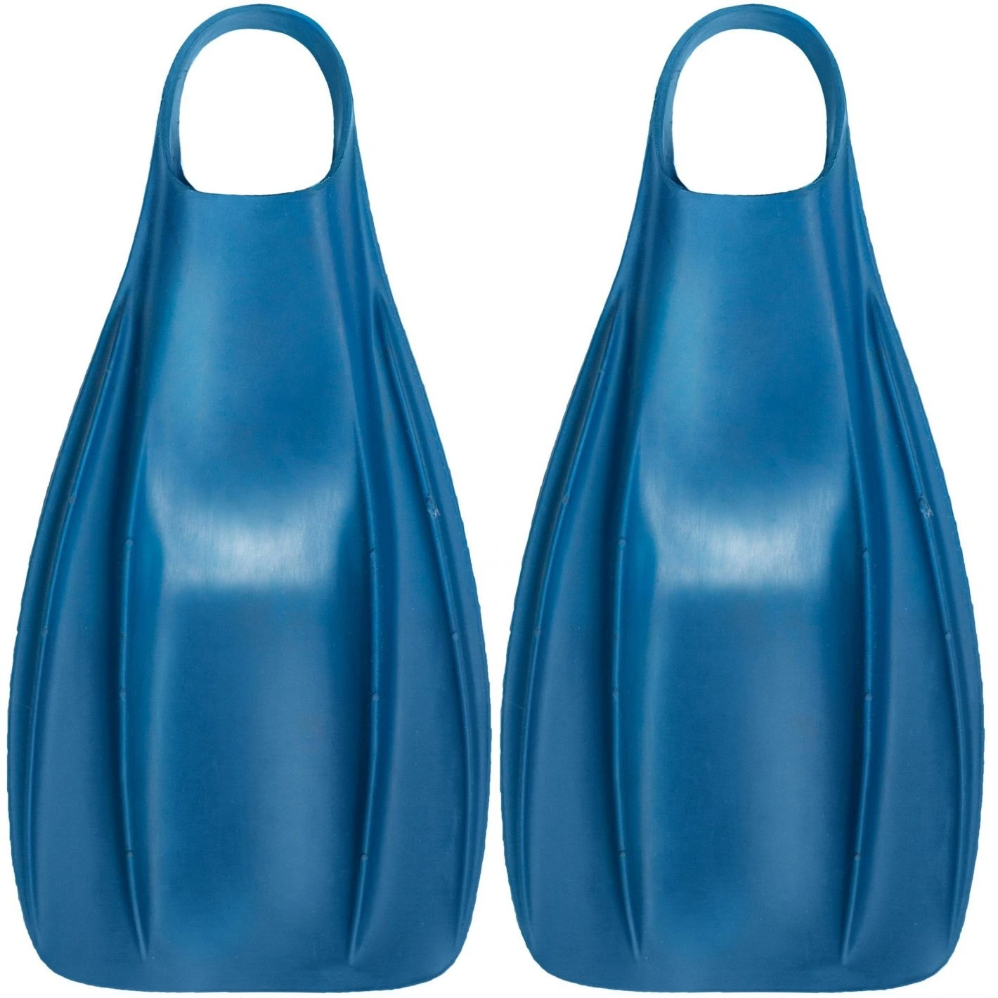 Murena Fins Blue — ergonomic natural rubber blade detail